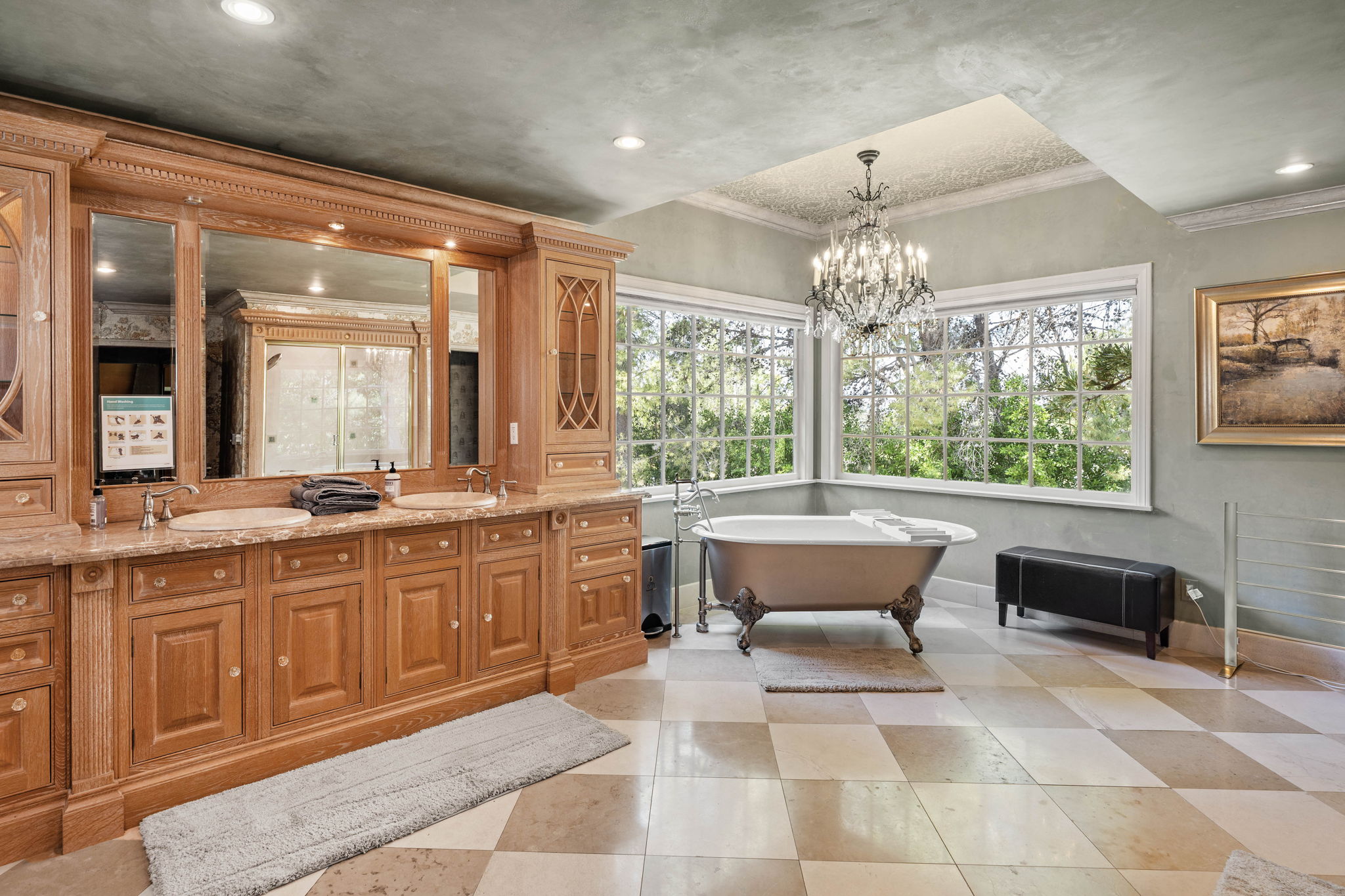 Grand clawfoot bathtub in a spacious private bathroom